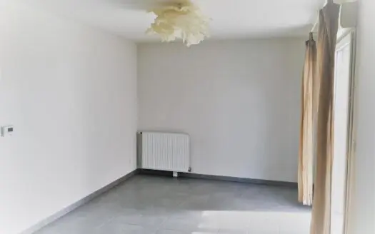 Appartement À louer 2 pièces 41 m²