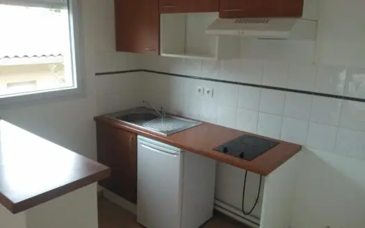 Appartement À louer 2 pièces 42 m²