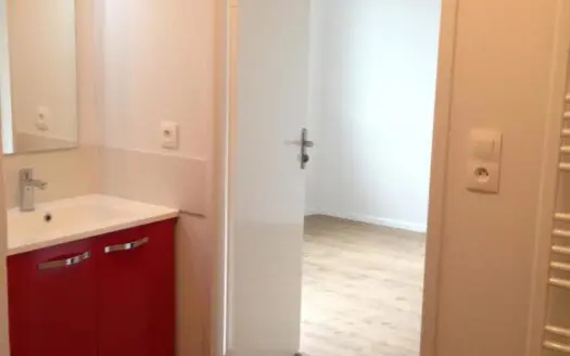 Appartement À louer 1 pièce 27 m²