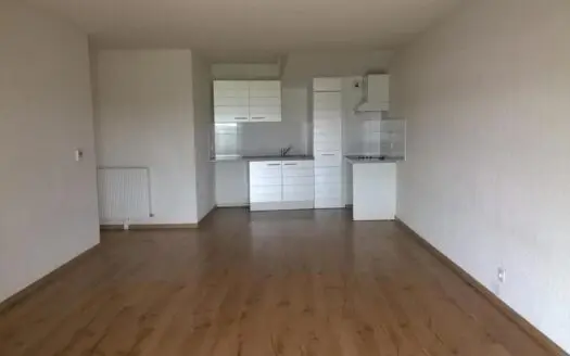 Appartement À louer 4 pièces 89 m²