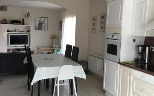 Maison À louer 4 pièces 110 m²