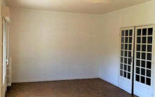 Maison À louer 5 pièces 115 m²