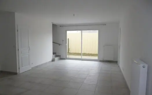 Maison À louer 5 pièces 96 m²
