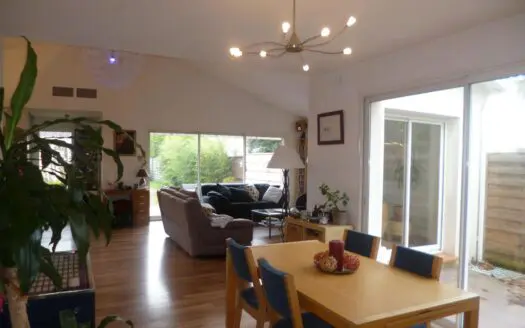 Maison À vendre 4 pièces 130 m²