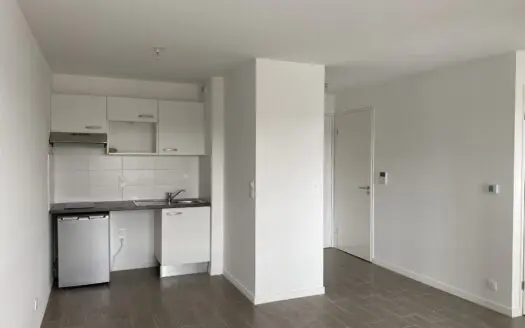 Appartement À louer 2 pièces 40 m²