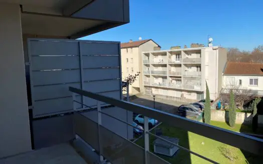 Appartement À louer 2 pièces 45 m²