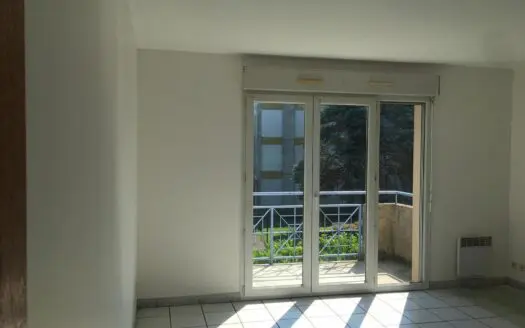 Appartement À louer 2 pièces 46 m²