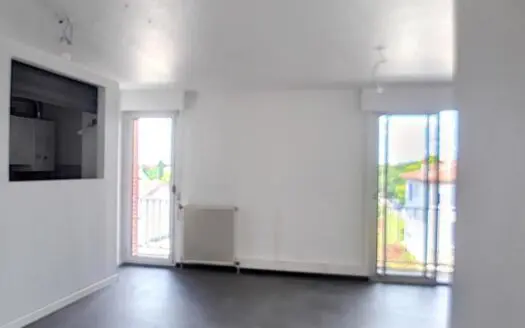 Appartement À louer 3 pièces 68 m²