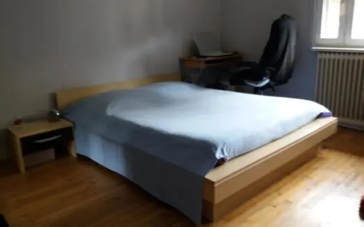 Appartement À louer 4 pièces 95 m²