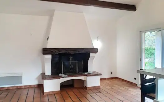 Maison À louer 4 pièces 114 m²