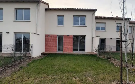 Maison À louer 4 pièces 80 m²