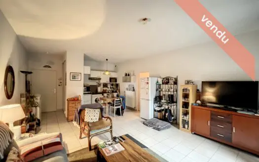 Appartement À vendre 2 pièces 54 m²