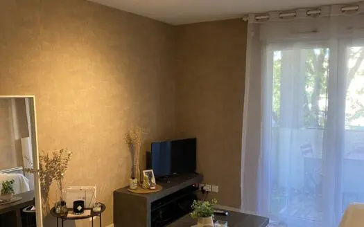 Appartement À louer 2 pièces 32 m²