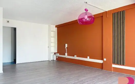 Bureau À louer 3 pièces 47 m²