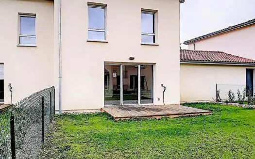Maison À louer 4 pièces 80 m²