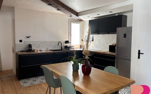 Appartement À louer  3 pièces 64 m²