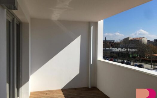 Appartement À louer 2 pièces 42 m²